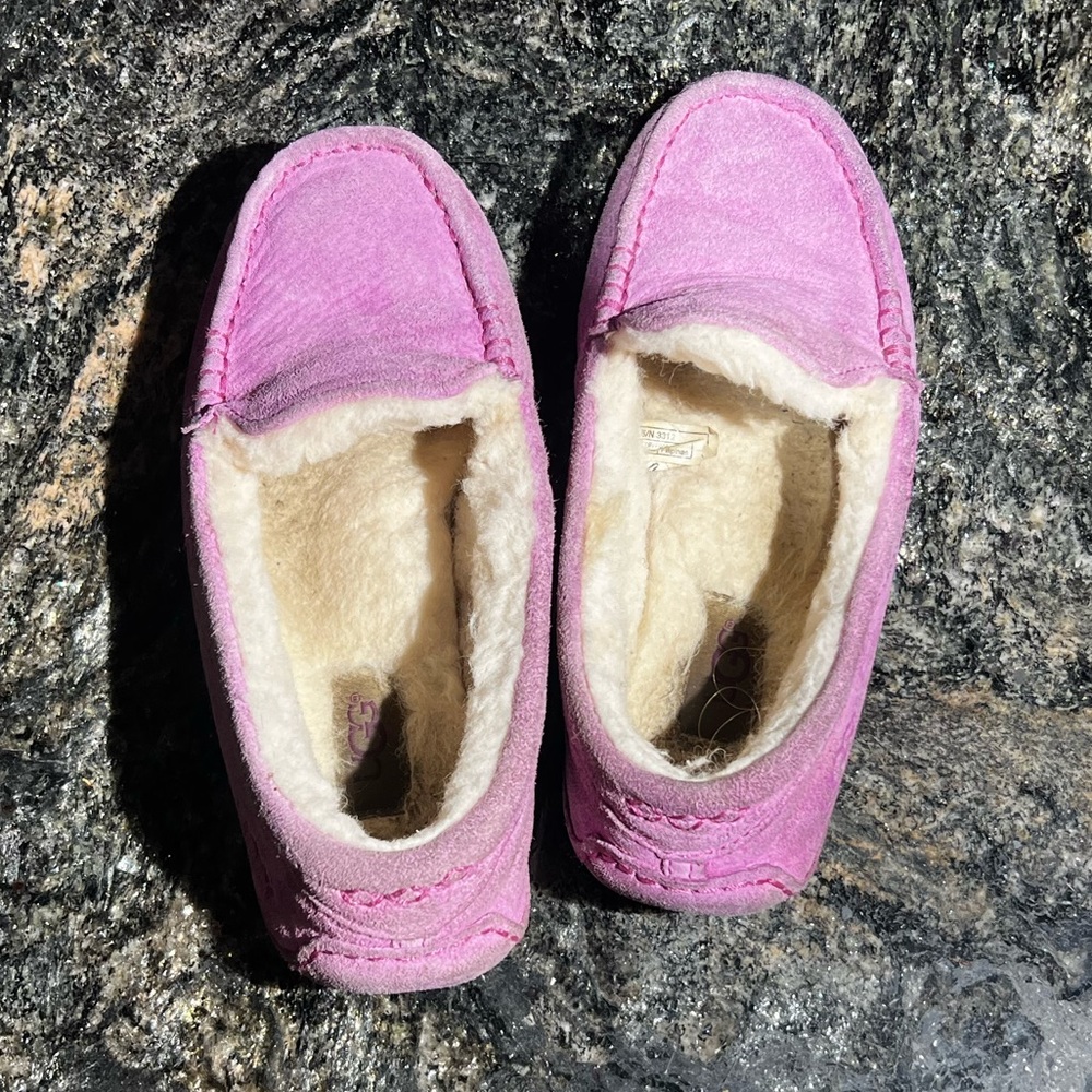 Ugg slippers purple ruby size 5